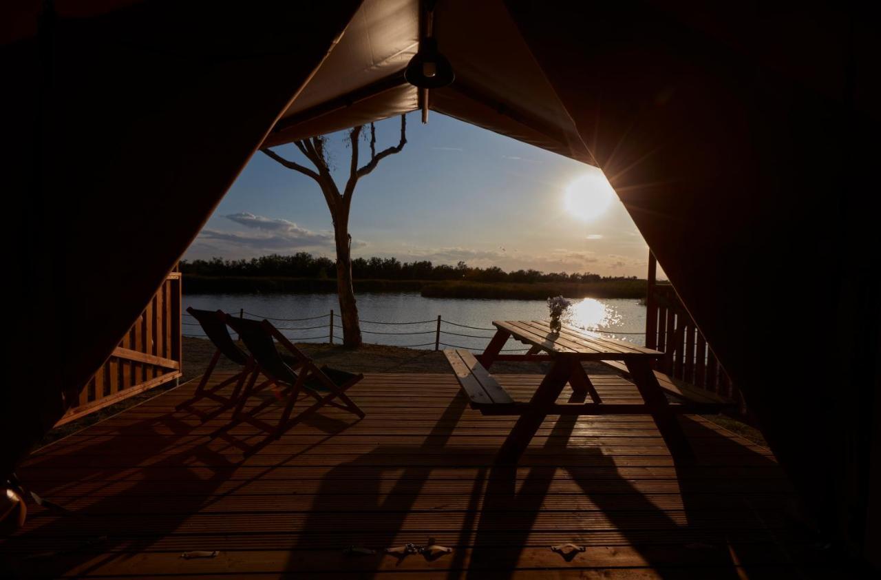 Camping Nautic Almata Glamping Hotel Castello  D'Empuries Exterior foto
